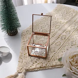 clear glass ring box